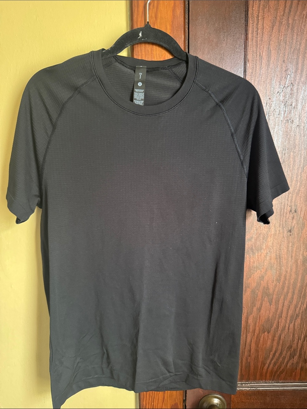lululemon athletica Black Short Sleeve Technical Crew
